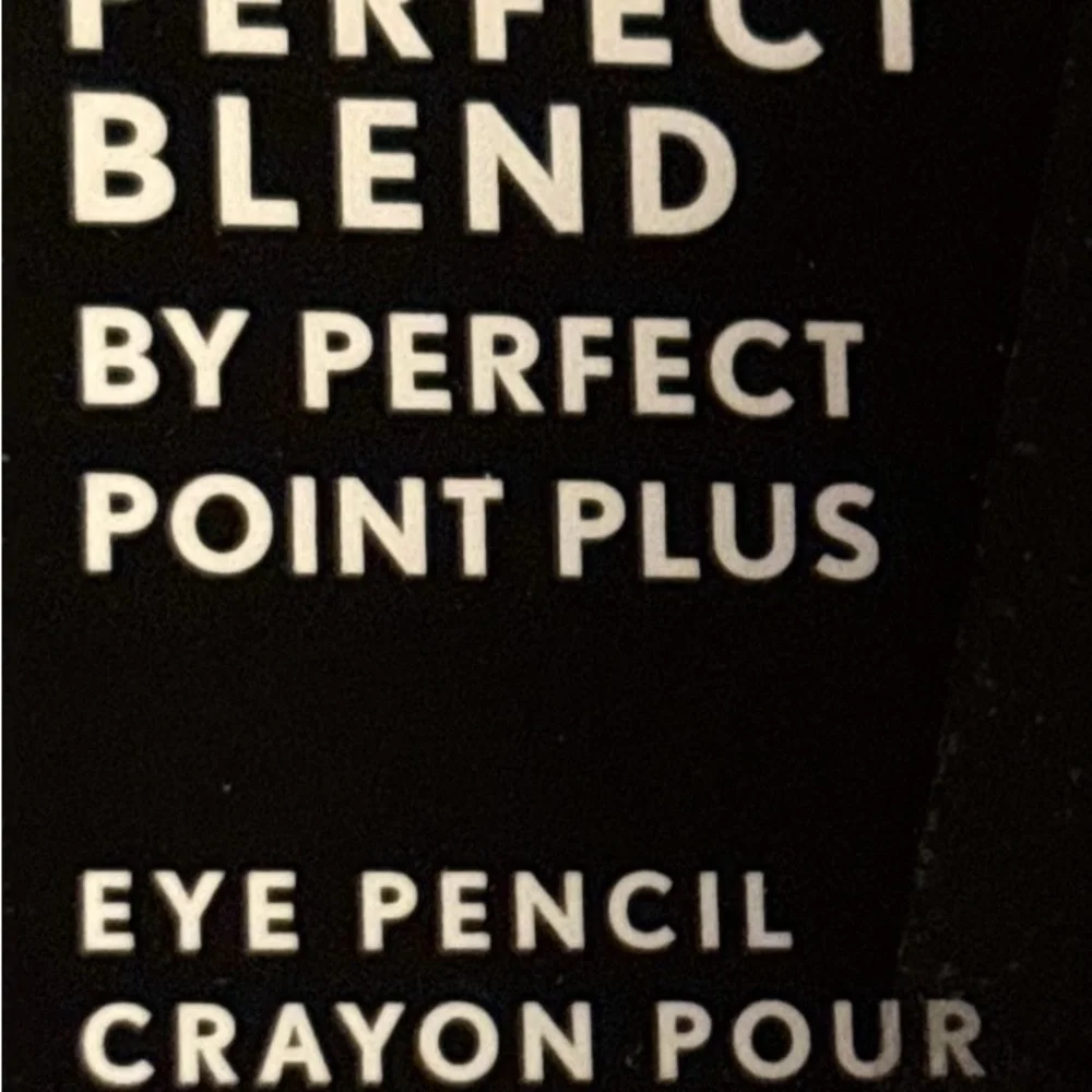 COVERGIRL Perfect Blend By Perfect Point Plus Eye Pencil #100 Basic Black new
